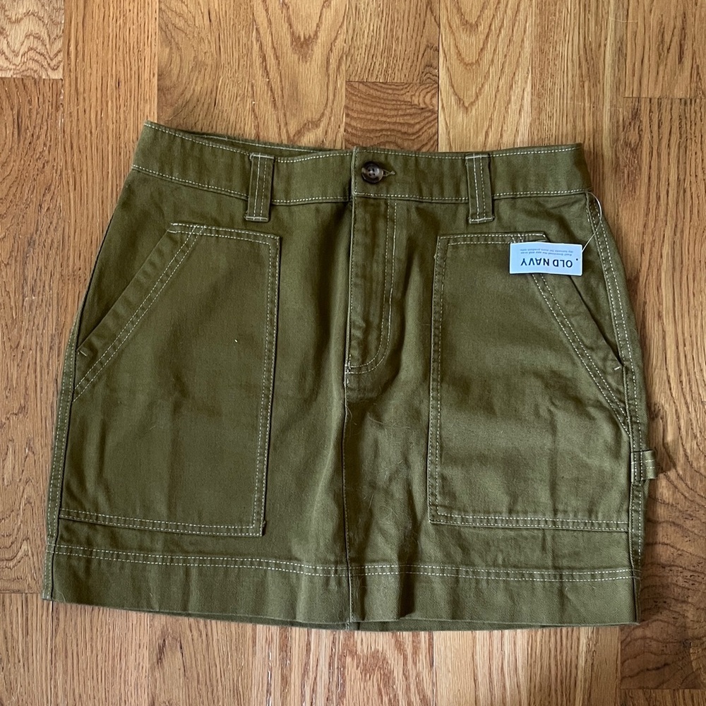 Old Navy Khaki Green Pocket Skirt